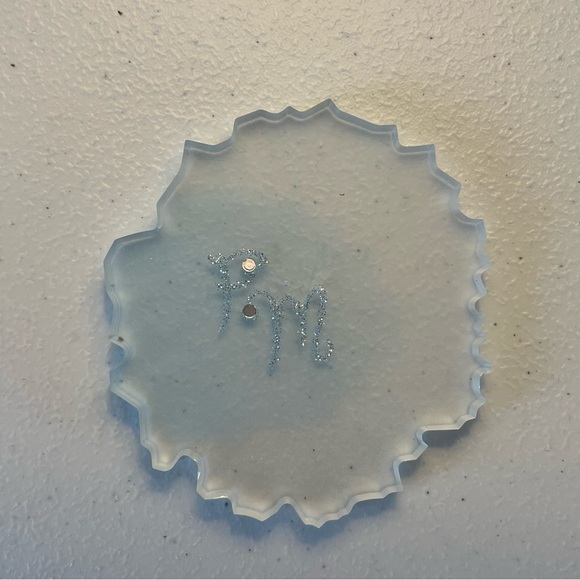 Glow in the dark coaster - Picture 2 of 4